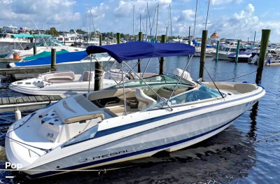 2012 Regal Bowrider 2200