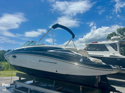 2017 Crownline E2