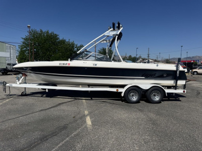 2002 Tige 2300V Limited