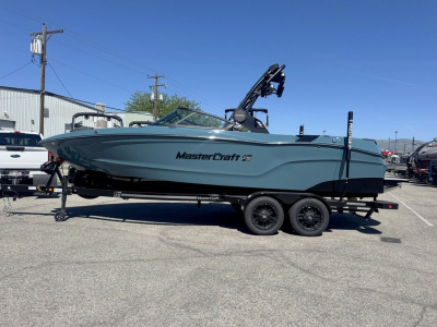 2026 Mastercraft XT23