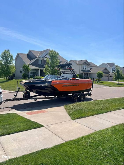 2022 Moomba max