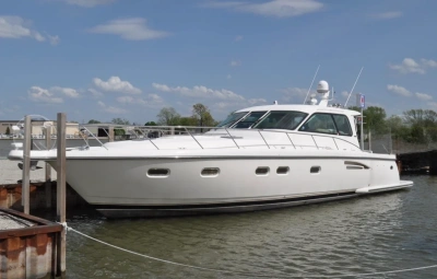 2005 Tiara 5200 SOVRAN