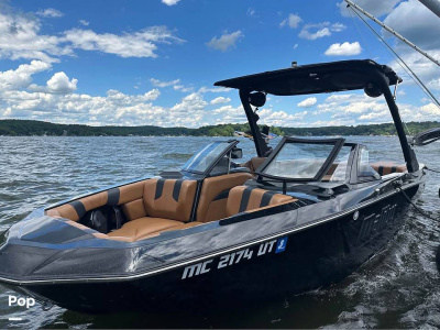 2022 Malibu 21LX