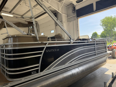 2014 Harris 220 Solstice