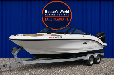 2022 Sea Ray SPX 210