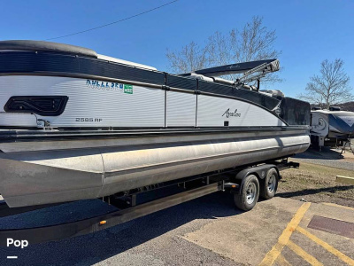 2021 Avalon 2585rf