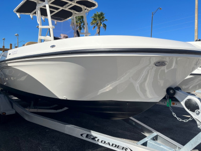 2022 Bayliner Trophy T22 CC