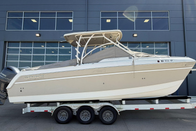 2016 World Cat Glacier Bay Edition 2740 Dual Console