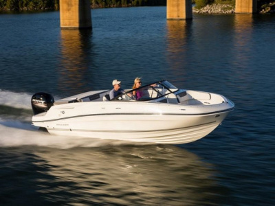 2019 Bayliner VR5 Bowrider OB