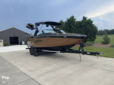 2024 Mastercraft XT23 (Only 21hrs Ashley Kidd Edition)