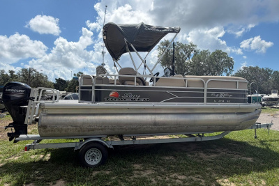 2016 Sun Tracker Party Barge 20 Classic Series