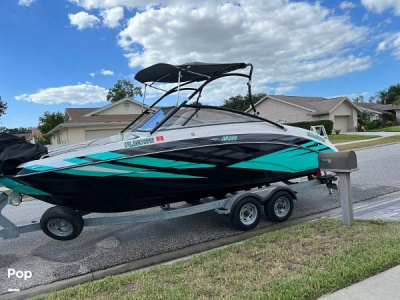 2013 Yamaha AR240