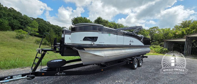 2021 Avalon 2585RF