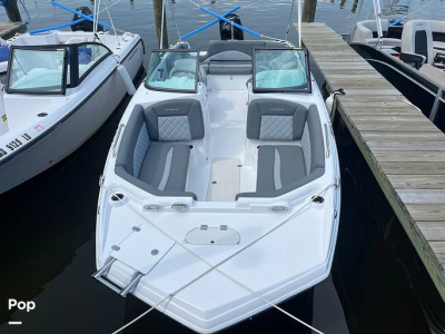 2025 Nautic Star 223 DC
