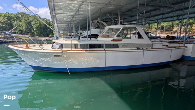 1967 Chris Craft 38 Commander