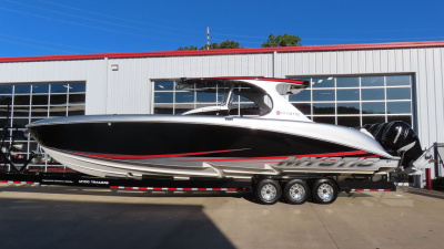 2017 Mystic M4200