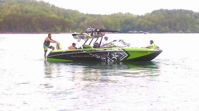 2015 Nautique g25