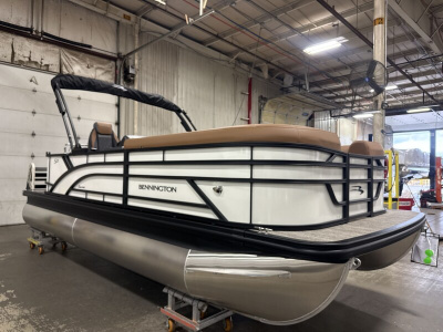 2027 Bennington 21SL