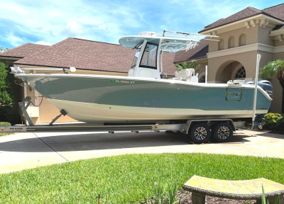 2020 Sea Hunt Gamefish 27 Forward Seating