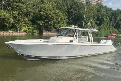 2025 Pursuit S 358
