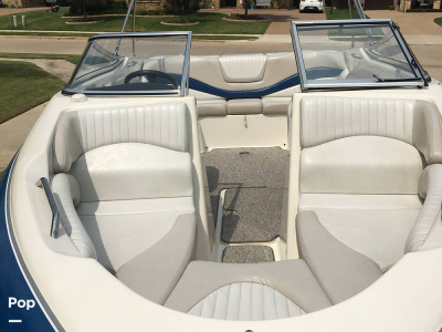 2007 Glastron GXL 235