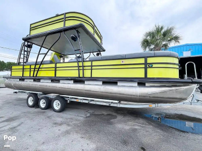2024 Custom Craft 29 Double Decker
