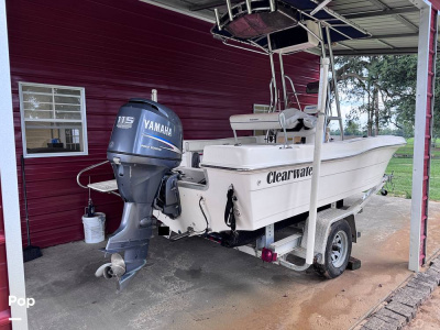 2007 Clearwater 1900