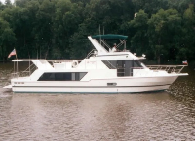 1990 Harbor Master 520 Coastal