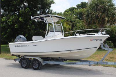 2007 Sea Hunt Triton 202