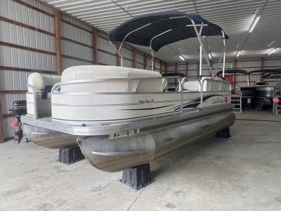 2009 Sun Tracker PARTY BARGE 18