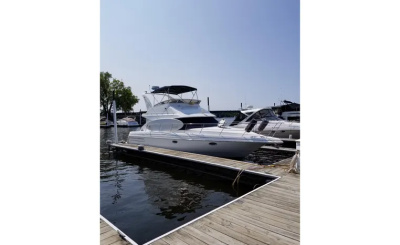 1999 Cruisers 3585 Flybridge