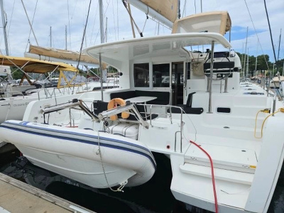 2019 Lagoon 40