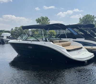 2026 Sea Ray SDX 230