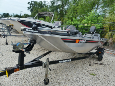 2011 Tracker 165