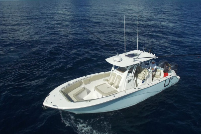 2021 Sea Fox 328 Commander