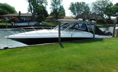 2006 Fountain 38 LX