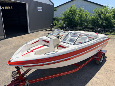 2011 Glastron GT205 & 220HP 4.3L Mercruiser