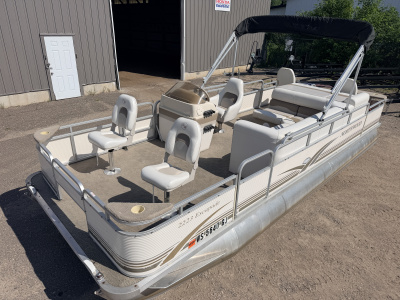 2002 Northwoods 2223 Escapade & 40HP Mercury Bigfoot 4Stroke