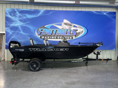 2027 Tracker Pro Guide™ V-16 SC