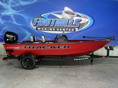 2027 Tracker Super Guide™ V-16 SC