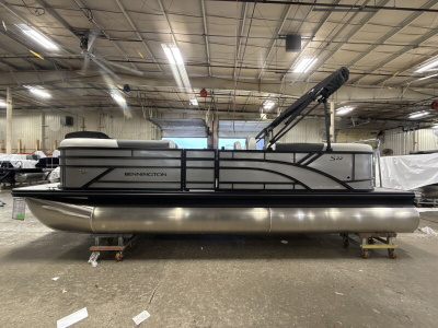 2027 Bennington 22 S1 STERN RADIUS