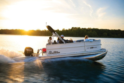 2026 Sun Tracker Party Barge