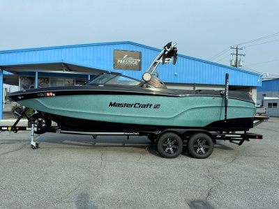 2023 Mastercraft XT24