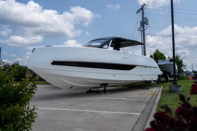 2025 Invictus TT430