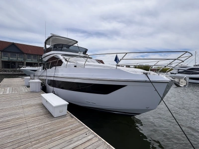 2025 Azimut 53 FLY