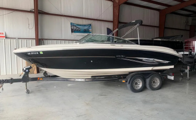 2006 Sea Ray 220 Select