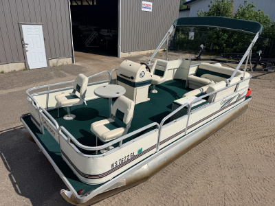 2003 Odyssey 1903 Fish & Cruise & 40HP Johnson 4Stroke