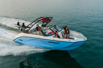 2026 Yamaha AR220