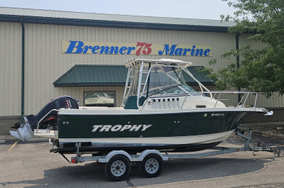 2008 Trophy 2102 WA