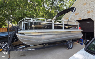2022 Sun Tracker Bass Buggy 16 XL